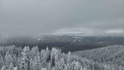Karla kaplanan Ilgaz Dağı havadan görüntülendi