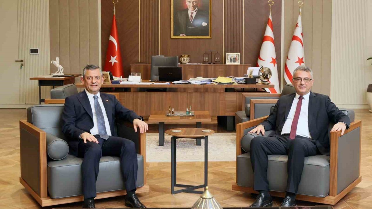 KKTC Cumhurbaşkanı Erhürman, CHP Genel Başkanı Özel’i kabul etti