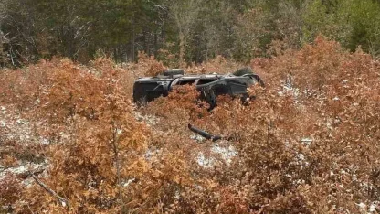 Kontrolden çıkan otomobil karşı şeride geçti: 4 yaralı