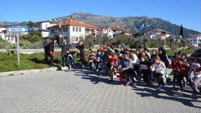 Köyceğiz’de Atatürk yol koşusu yapıldı