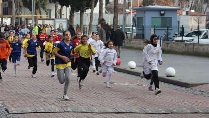 Kula’da Atatürk Kır Koşusu düzenlendi