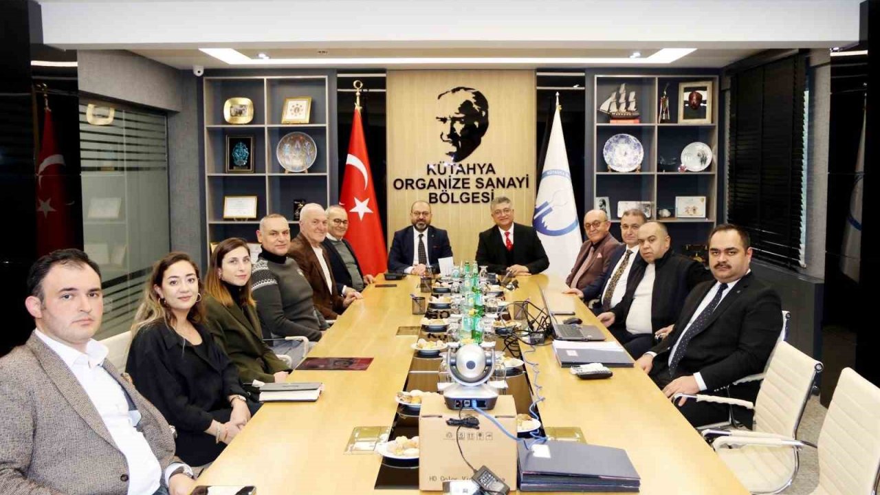 Kütahya’da sanayi ve üniversite güçlerini birleştirdi