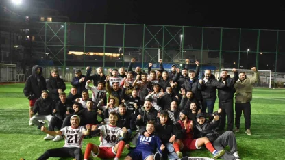 Major Futbol Ligi’nde Ovalıbağ FK şampiyon oldu
