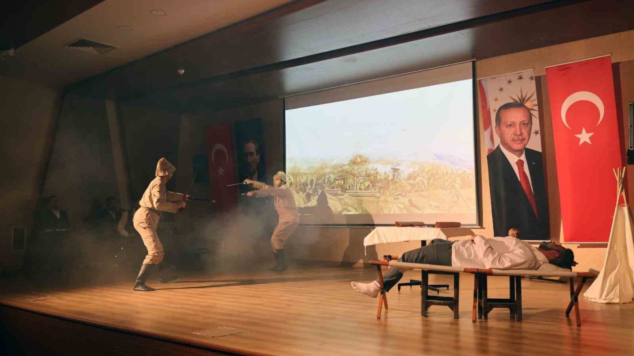 Mehmet Akif Talas’ta tiyatro ile anıldı