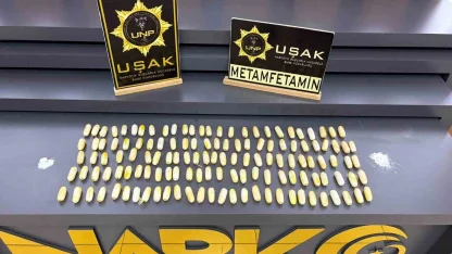 Midesinden 1 kilo 116 gram uyuşturucu çıktı