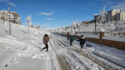 Muş’ta eğitime kar engeli: Okullar 1 gün tatil edildi