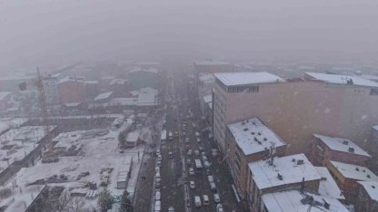 Muş’ta kar yağışı etkili oldu