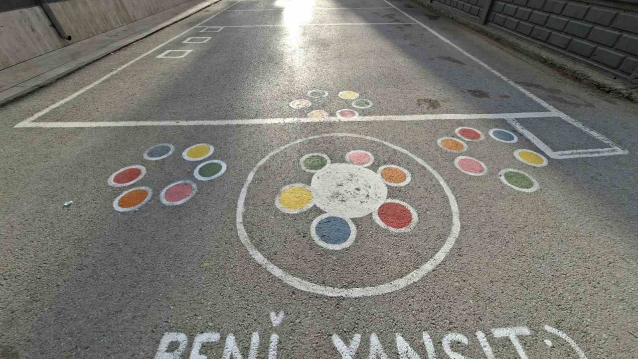 NÖHÜ gönüllü öğrencilerinden Selçuk İlkokulu’na renkli dokunuş