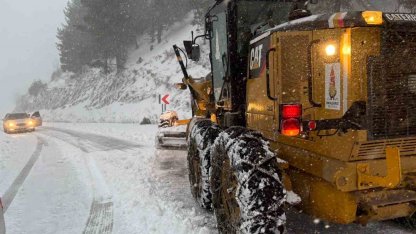 Onikişubat Belediyesi 60 araçla sahada