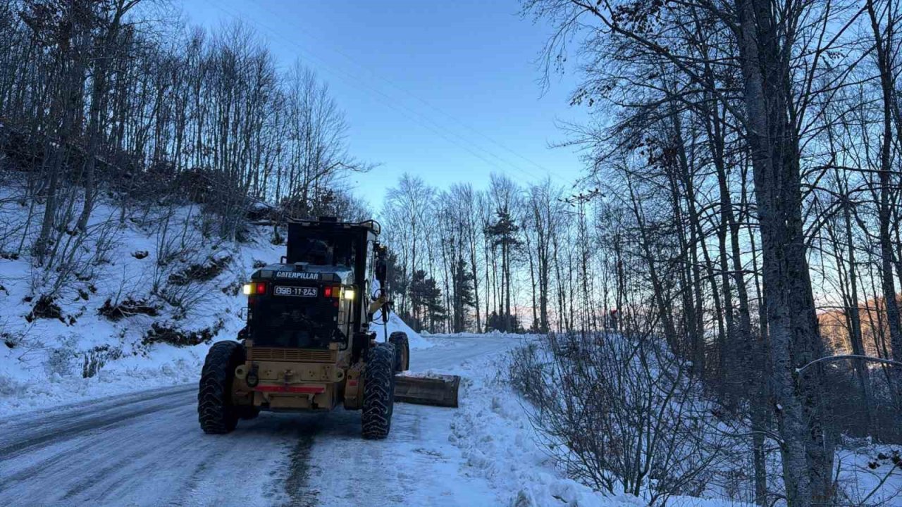 Osmangazi’de kar sonrası buzlanmaya karşı seferberlik