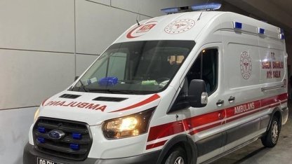 Otomobilin çarptığı çocuk yaralandı