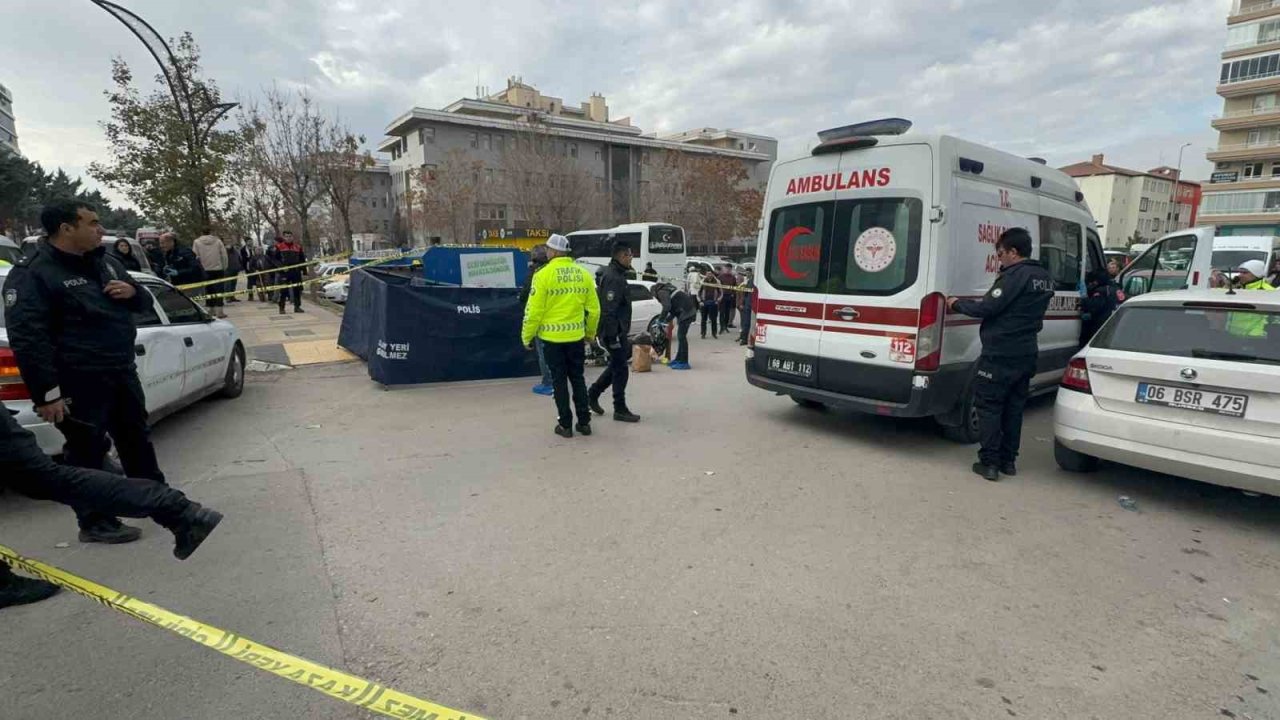 Otomobille çarpışan motosikletten savrulan liseli hayatını kaybetti