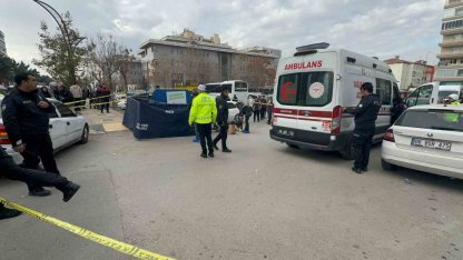 Otomobille çarpışan motosikletten savrulan liseli hayatını kaybetti