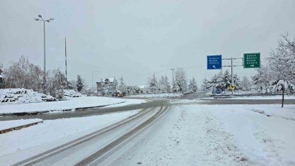 Pozantı’da kar yağışı etkili oldu