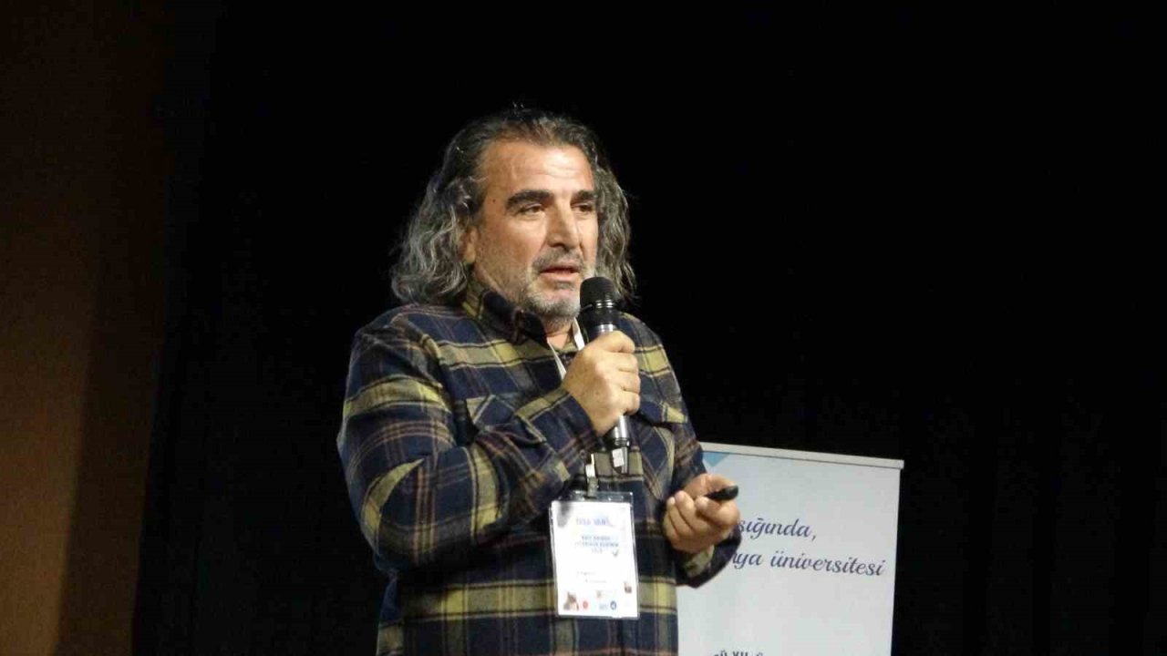 Prof. Dr. Lokman Aslan: "Afet yönetimi veteriner hekimsiz olmaz"