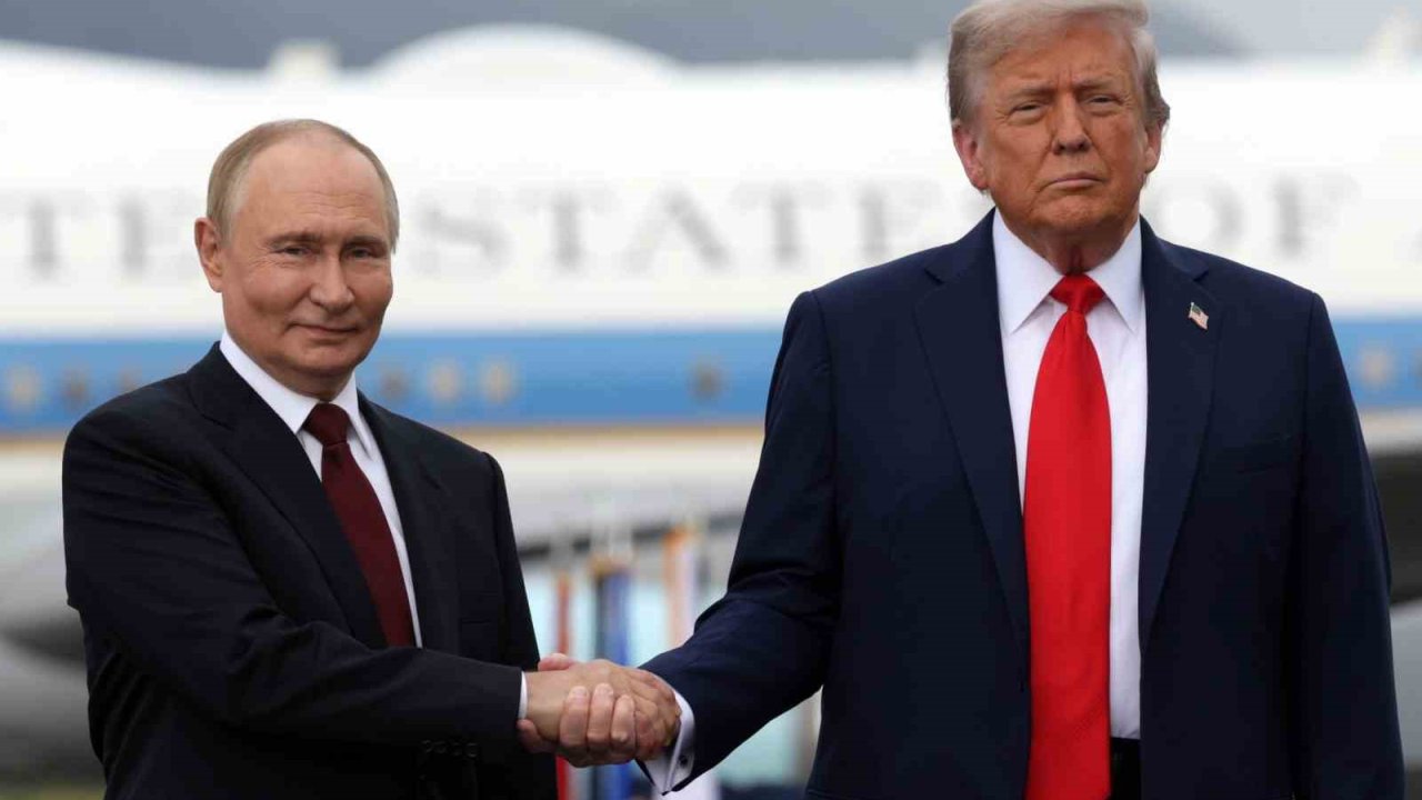 Putin ve Trump, telefonda görüştü