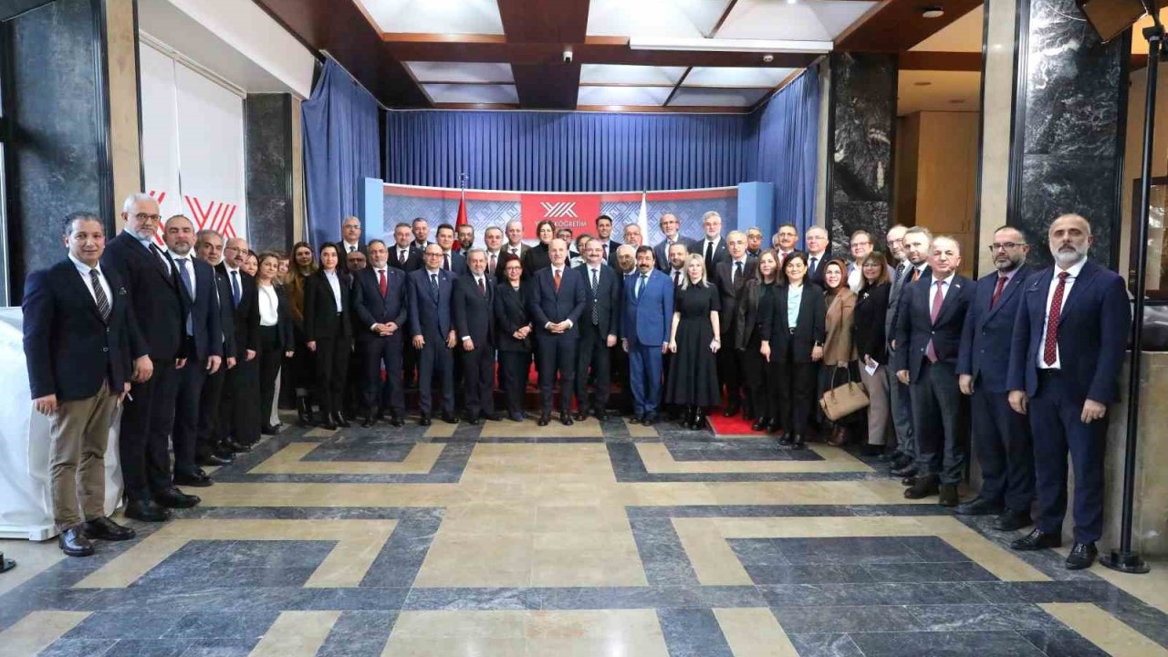 Rektör Hacımüftüoğlu, YÖK’te düzenlenen "Anadolu’da afiliye olan üniversiteler" toplantısına katıldı