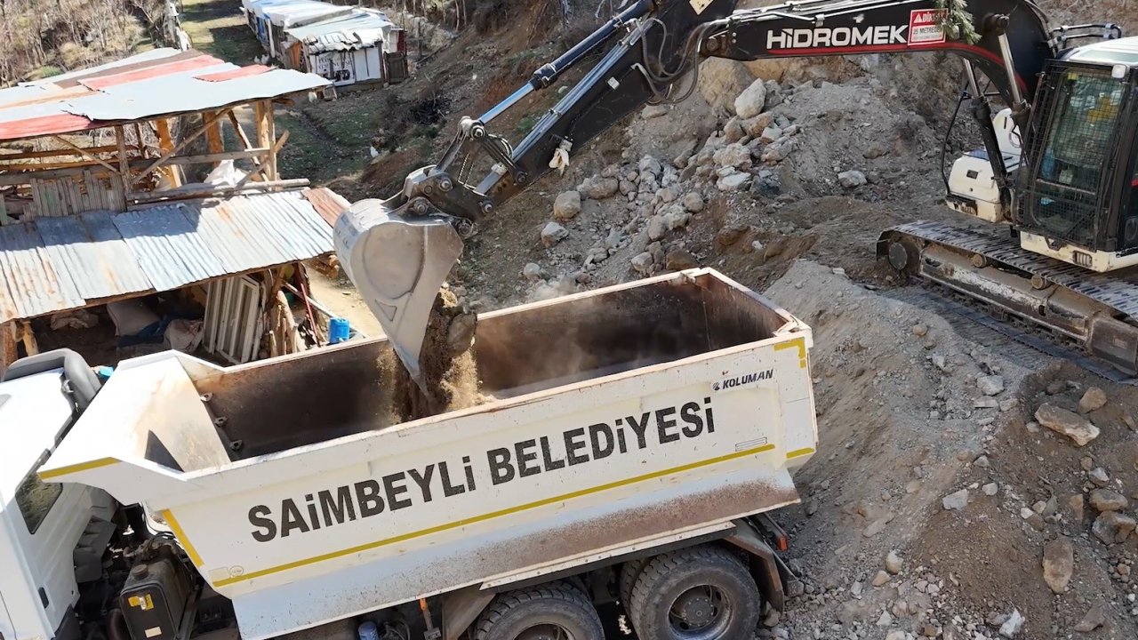Saimbeyli Belediye Başkanı Dal," Üreten ve sahada karşılığı olan bir belediyecilik anlayışıyla çalışıyoruz"