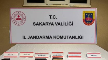 Sakarya’da jandarmadan uyuşturucuya geçit yok: 2 şahıs tutuklandı