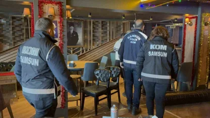 Samsun’da polis yılbaşı öncesi sahte ve kaçak içki denetimi yaptı