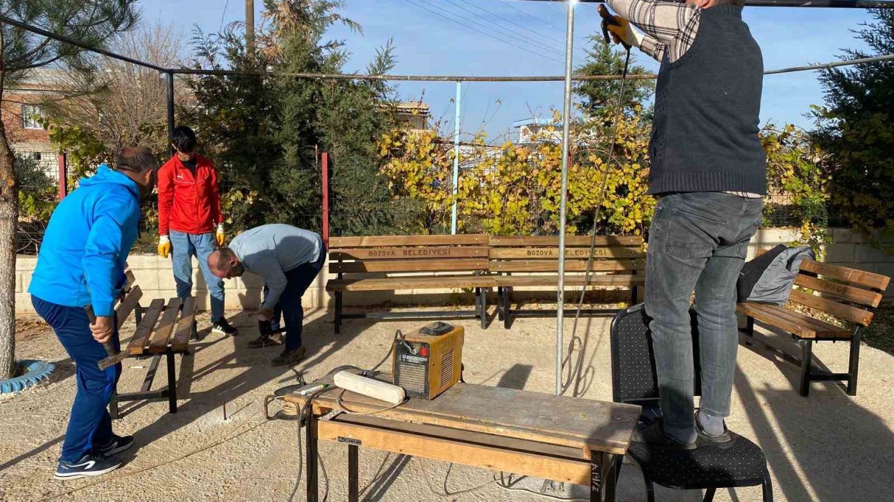 Şanlıurfa’da "Her ay bir köy okulu projesi" ile köy okullarının ihtiyaçları gideriliyor
