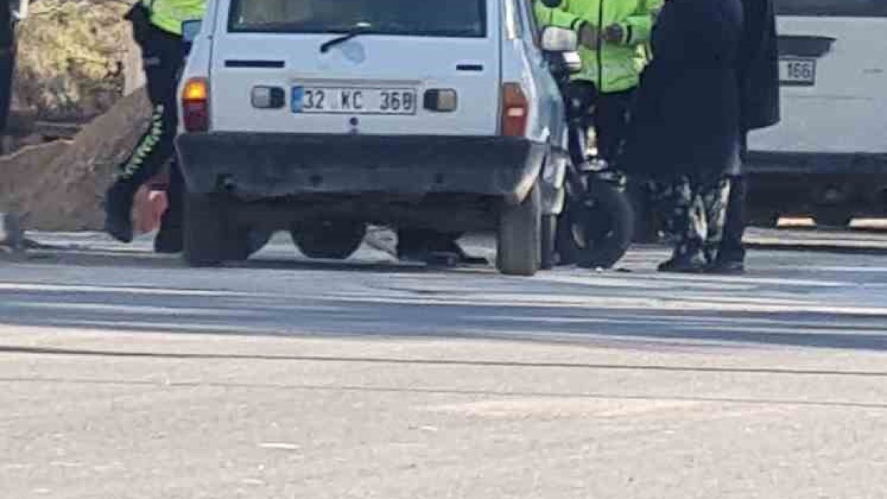 Şarkikaraağaç’ta elektrikli bisikletle otomobil çarpıştı, 2 kişi yaralandı