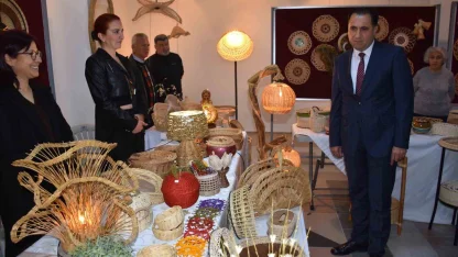 Şehit yakınları ve gazilerin el emeği ürünleri sergilendi