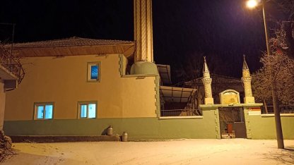 Selendi’ye ilk kar yağdı