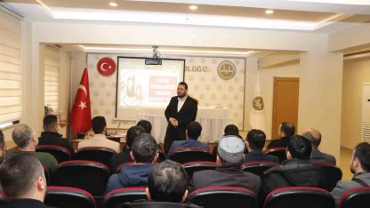 Sivas’ta "baba okulu" semineri başladı