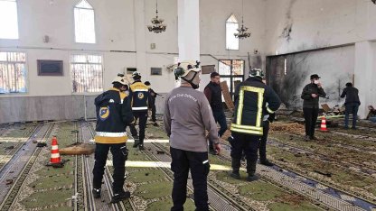 Suriye’de cami patlamasında can kaybı 8’e yükseldi