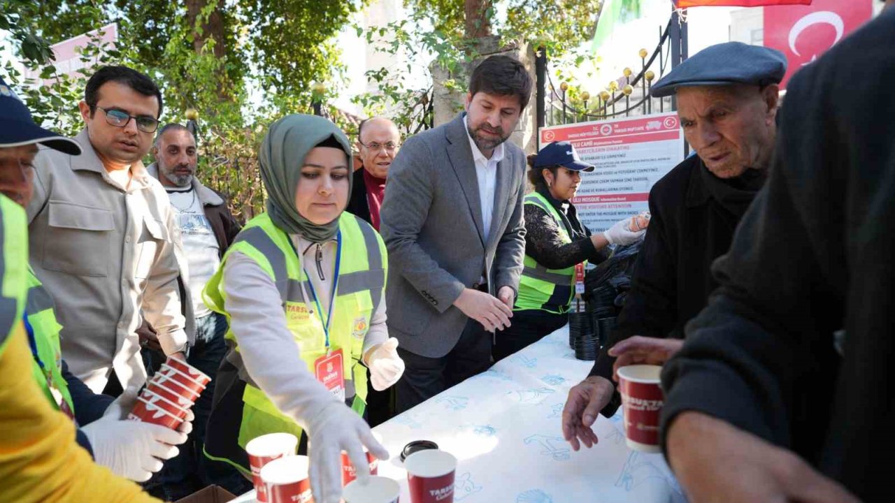 Tarsus’ta sıcak çorba ikramı başladı