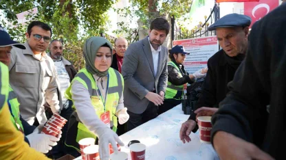 Tarsus’ta sıcak çorba ikramı başladı