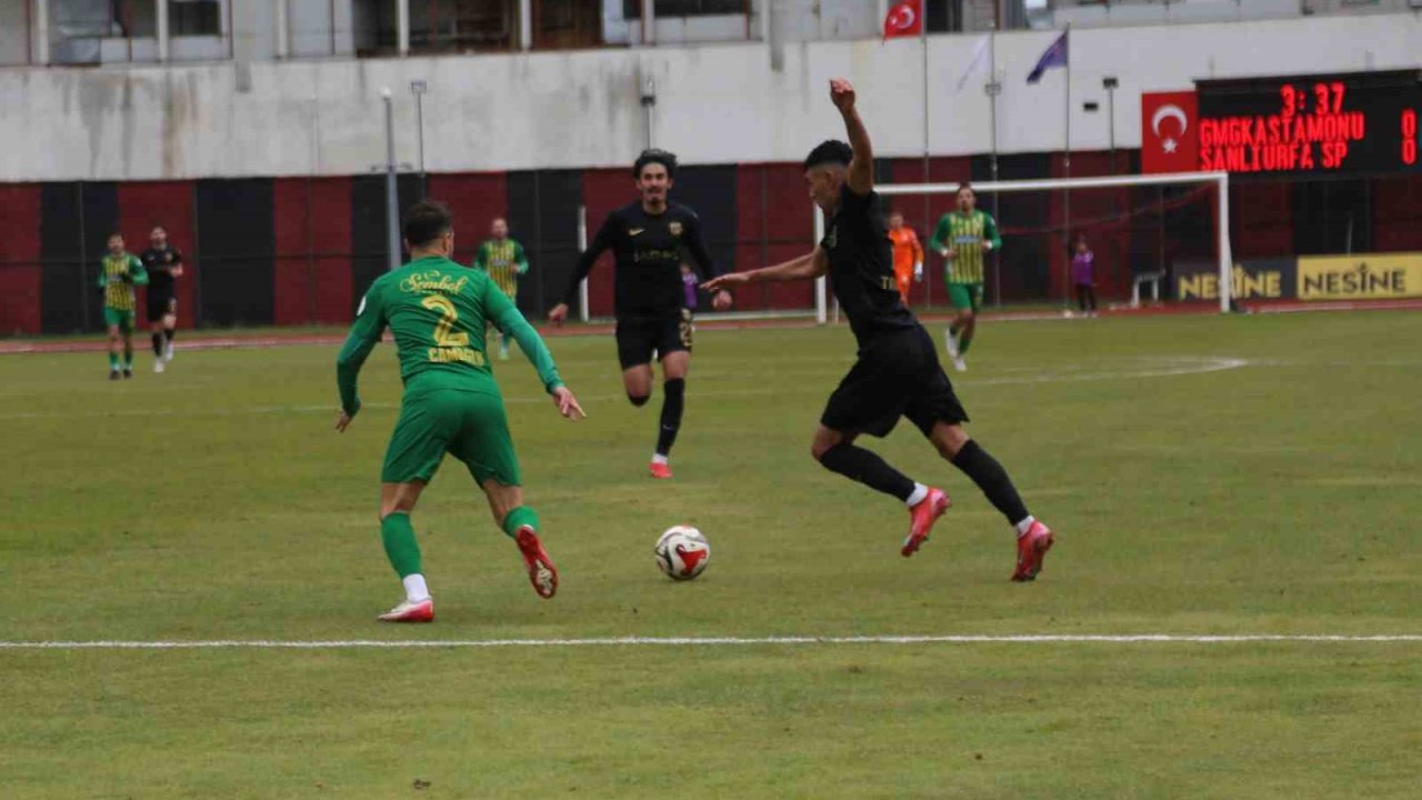 TFF 2. Lig: Kastamonuspor: 2- Şanlıurfaspor: 4