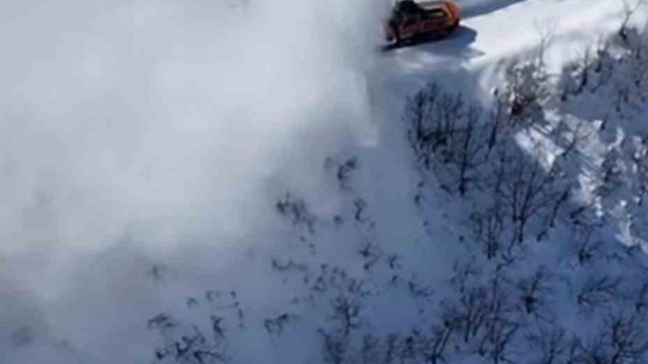 Tunceli’de 135 köy yolu ulaşıma kapandı, ekiplerin çalışması sürüyor