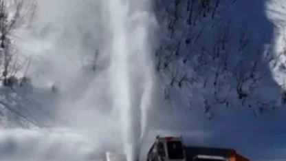 Tunceli’de 76 köy yolu ulaşıma açıldı, 59 köy yolunda çalışmalar devam ediyor