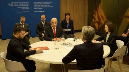 Ukrayna için "Uluslararası Tazminat Komisyonu" kurulmasına yönelik ilk imzalar atıldı