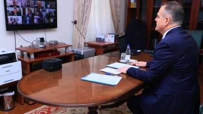 Vali Akbıyık Başkanlığında yeni yıl tedbirleri toplantısı yapıldı