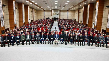 Vali Aydoğdu: "Bilgi her yerden öğrenilir, irfan rehberlikle kazanılır"