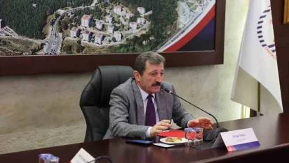 Vali Tavlı: "Bağımlılık yerine bağımsızlık diyoruz, gençlerimize sahip çıkıyoruz"