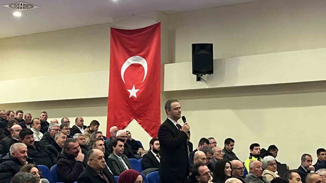 Vali Uğur Turan, Vize’de muhtarlarla bir araya geldi