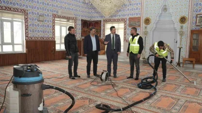 Yenişehir’de camiler üç aylara hazırlanıyor