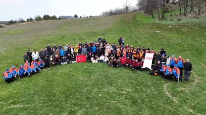 Yenişehir’de doğa yürüyüşü büyük ilgi gördü