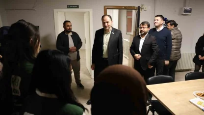 Yeşilay Genel Başkanı Dinç: "Bağımlılıkla mücadelede en önemli tedavi yöntemi zorunlu tedavidir"