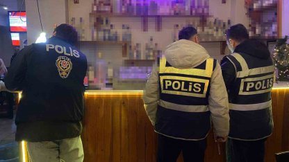 Yılbaşı öncesi, Bursa polisinden eş zamanlı sahte alkol denetimi