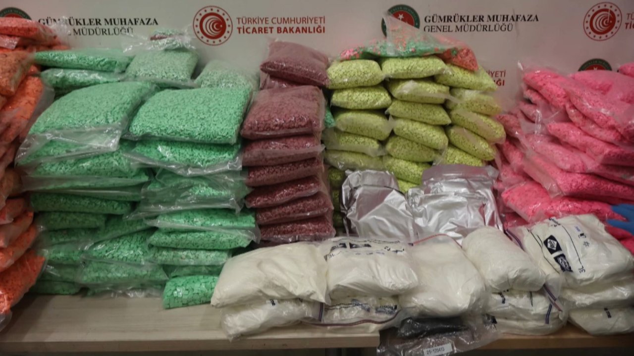 Yılbaşı öncesi Kapıkule’de dev uyuşturucu operasyonu: Yaklaşık 600 kilo zehir ele geçirildi
