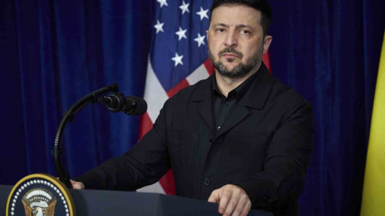 Zelenskiy: "(Rusya ile barış anlaşması) Ocak ayında imzalanmaya hazır olacak belgeler var"