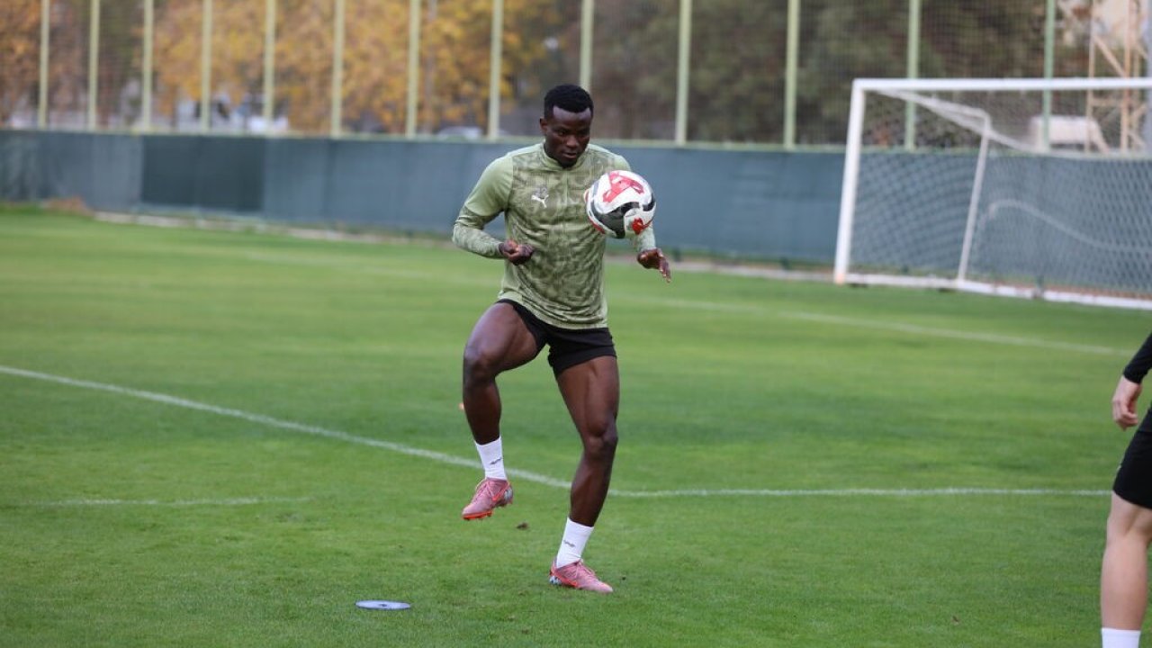 Alanyaspor, Fenerbahçe maçı hazırlıklarını tamamladı