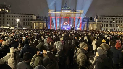 Almanya yeni yıla yoğun güvenlik önlemleri altında girdi