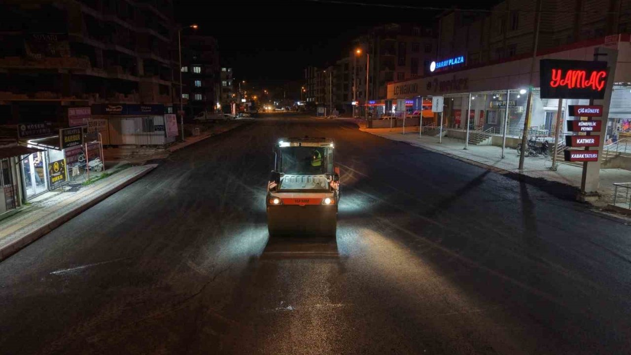 Antakya otobüs terminali mevkiinde caddeler asfaltlandı