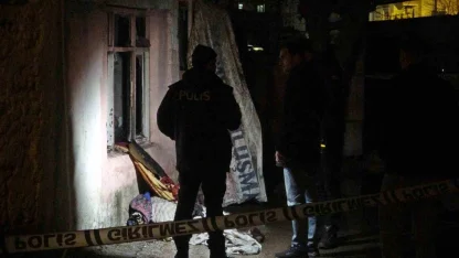 Antalya’da gecekondu yangını: 1 ölü, 1 yaralı